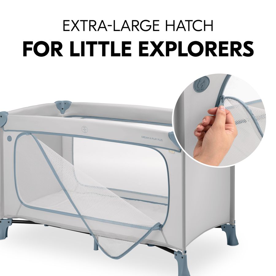 Extra-large access hatch for little explorers