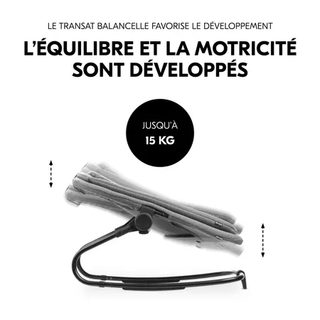 Bébé se balance naturellement de lui-même