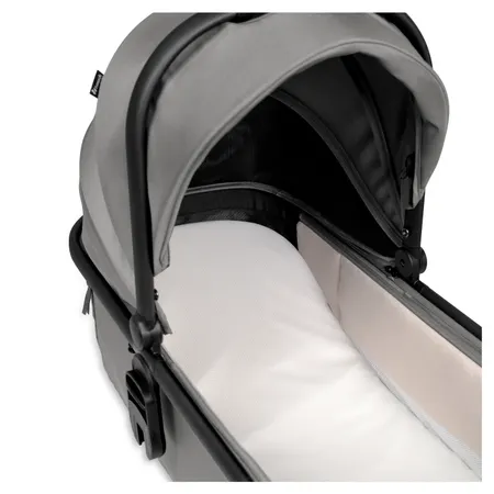 Mit beruhigender Anti-Reflux-Position