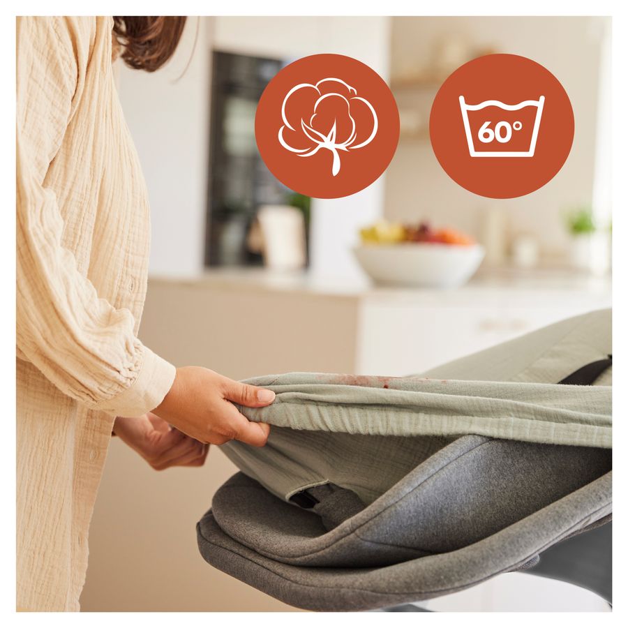 With protective cover suitable for everyday use