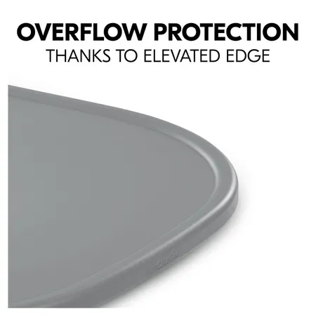 Elevated edge acts as overflow protection