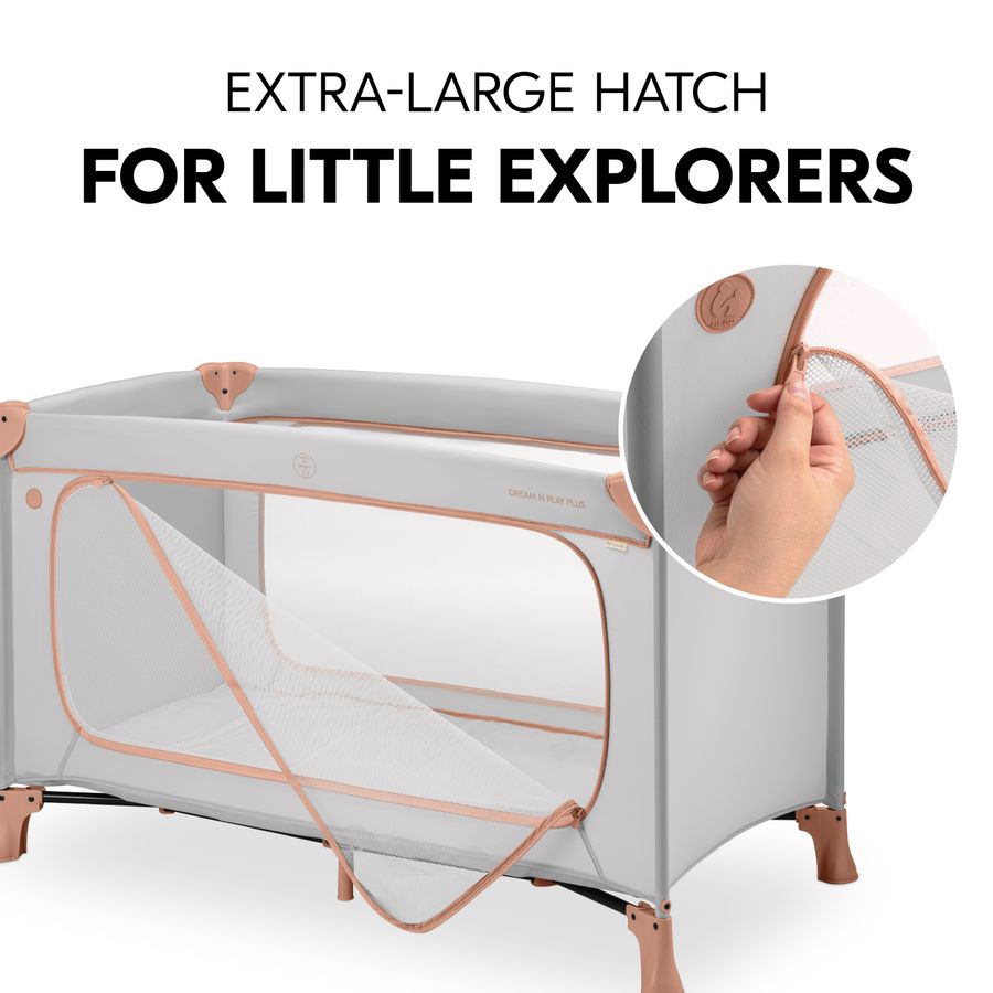 Extra-large access hatch for little explorers